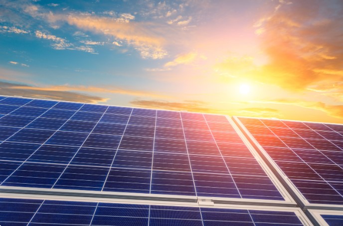 Ефективність сонячних панелей 2024
